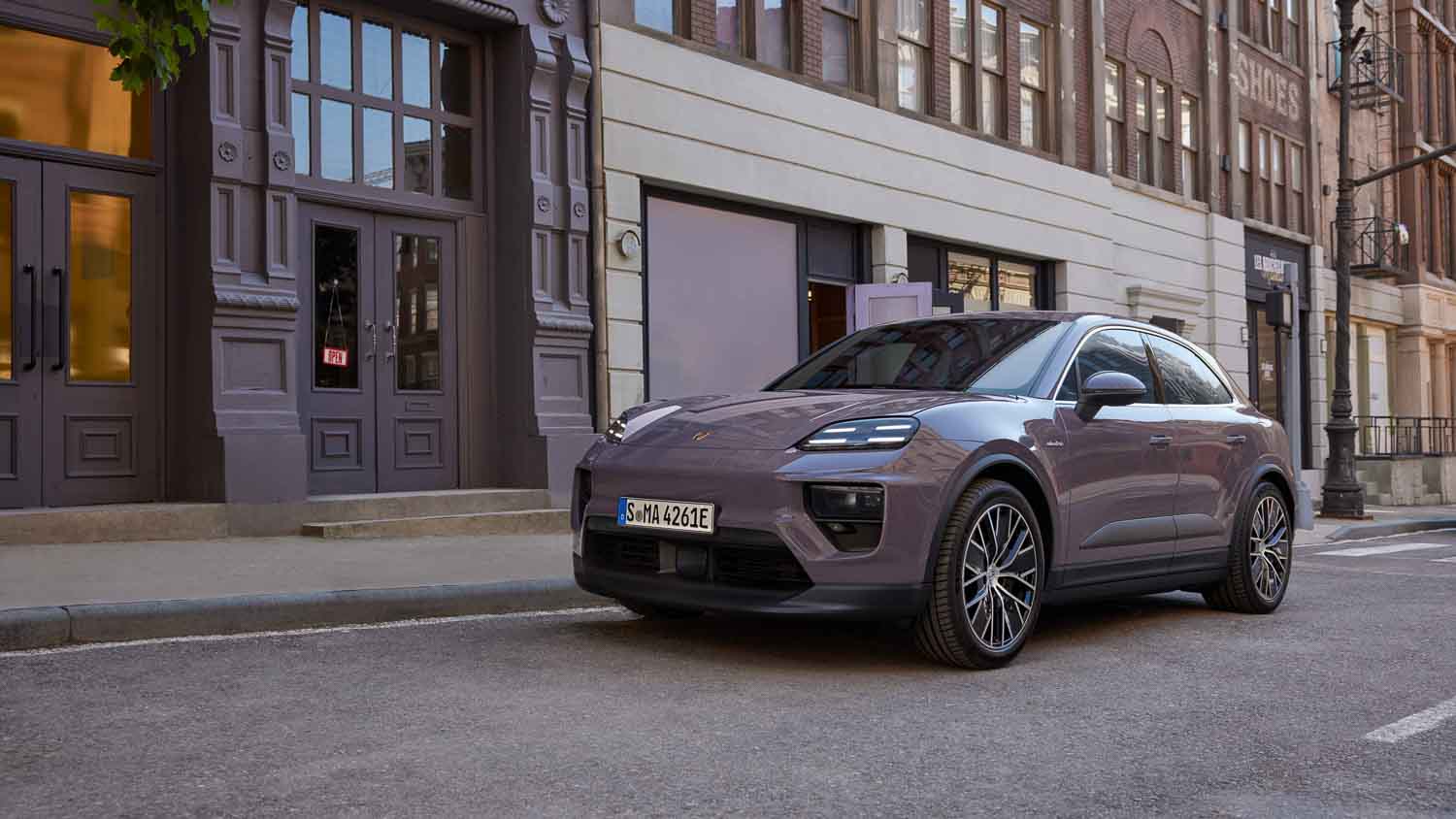 IDEAT Magazin Porsche Macan sets new img 134