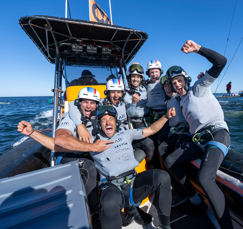 Steife Brise: Rolex SailGP auf Rügen 3 Jubel beim franzoesischen Team Doppelpunkt Die Segler holten sich den Sieg beim Rolex SailGP Germany auf RuegenCredit Ricardo Pinto fuer SailGP