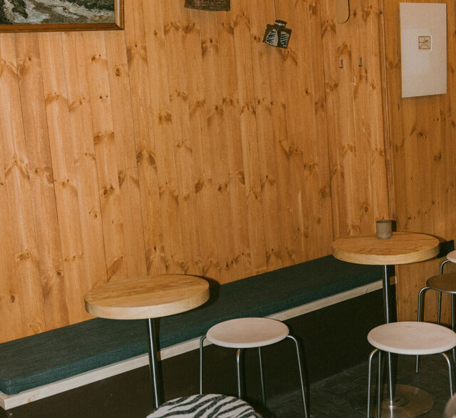 CABIN: FRAMAs neuer Kaffeeraum in Kopenhagen 4 Cabin Preview High Res 36 medium e1765539349946