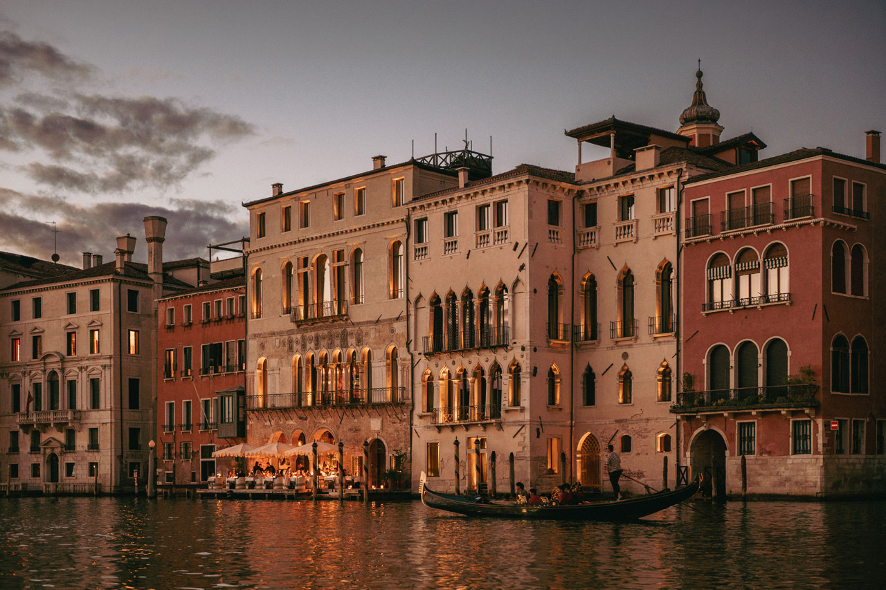IL GESTO The Venice Venice Hotel Facade