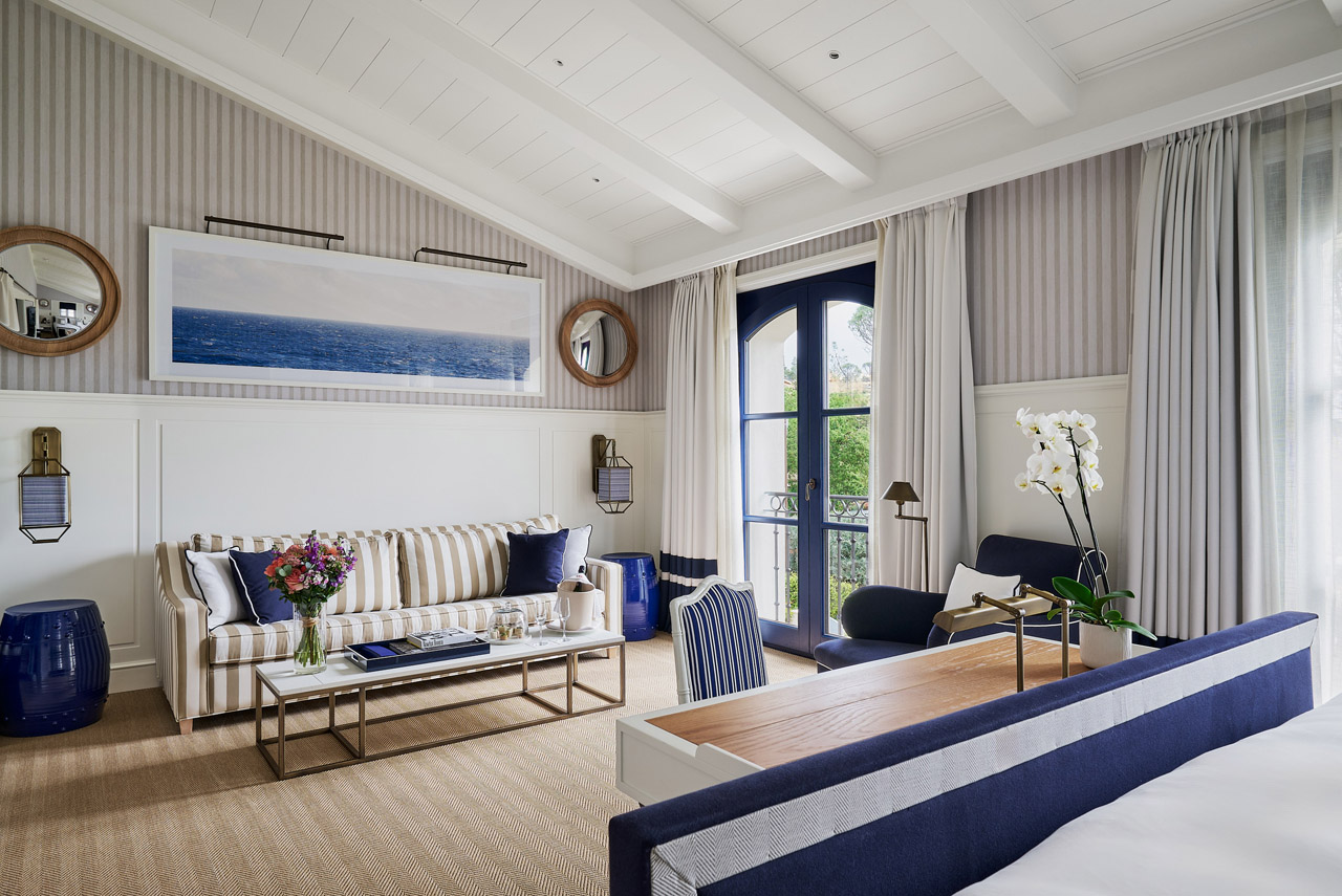 18 JUNIOR SUITE