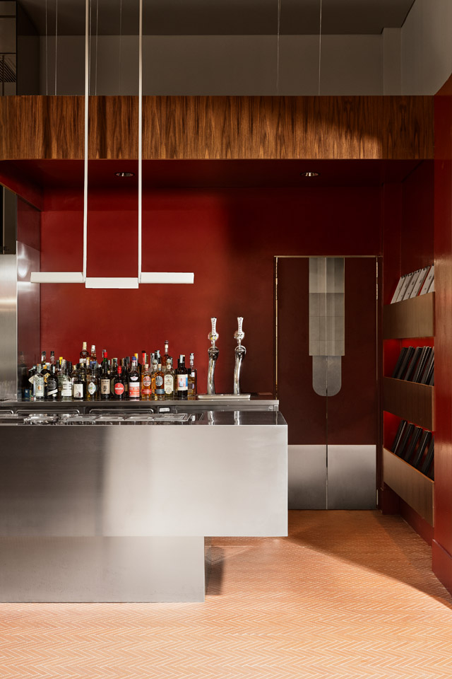 Fabio Fantolino Leve Office Bar ph Luca Argenton 3