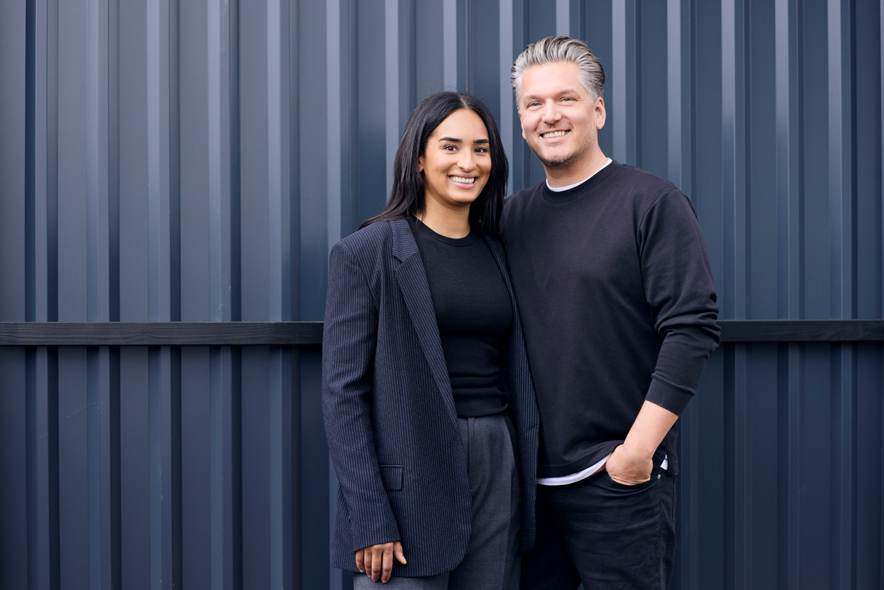 Alina Meissner Bebrout und ihr Mann Steffen Meissner mit dem sie das neue Hotel betreibt Portrait quer Alina Steffen Credit Jan Duefelsiek
