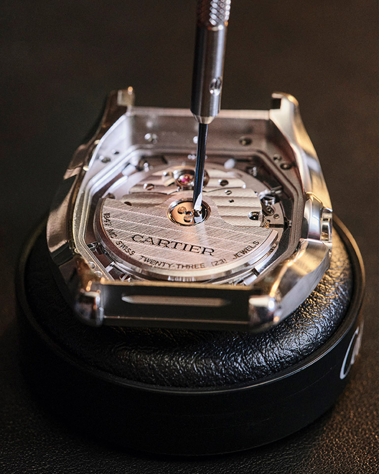 Cartier ROadster Making Of WW 2026 ©Cartier ©Julien T.Hamon until 13 04 28 2