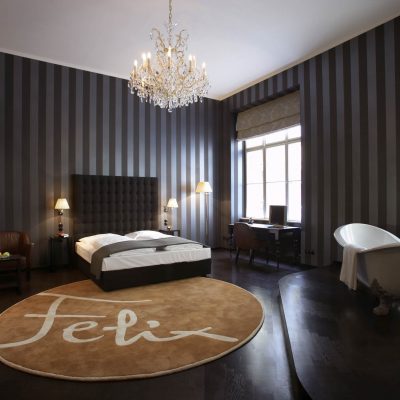 Felix Suite_Matteo Thun_Bed and bath_landscape_Hotel Altstadt Vienna_Medium Resolution